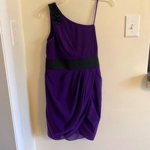 Purple One-shoulder Formal Dress!